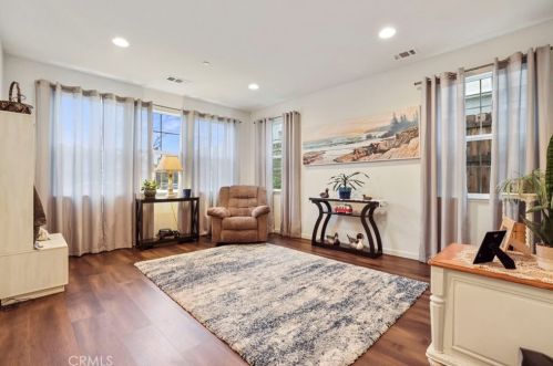 1711 Silver Ridge Way, Valley Home CA  95361-8964 exterior