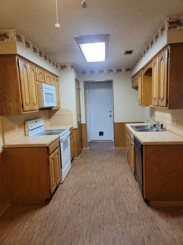 2901 N Ave, Plano TX  75074-5242 exterior