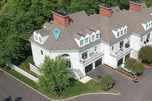 450 Center St, Southport, CT 06890-1447