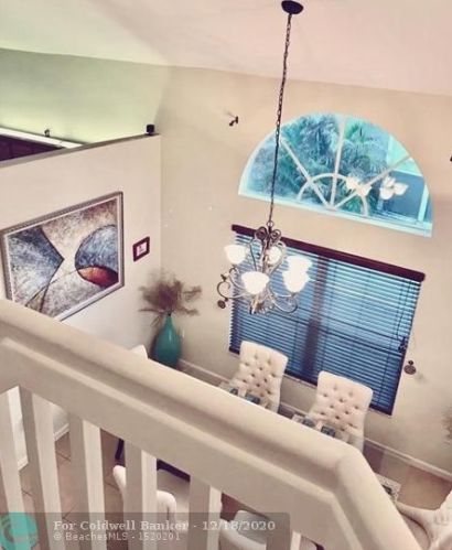 13121 45 Dr, Hollywood FL 33027-3160 exterior