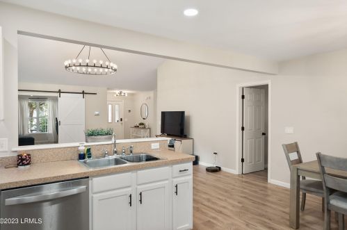 114 Winyah Way, Beaufort SC  29906-6004 exterior