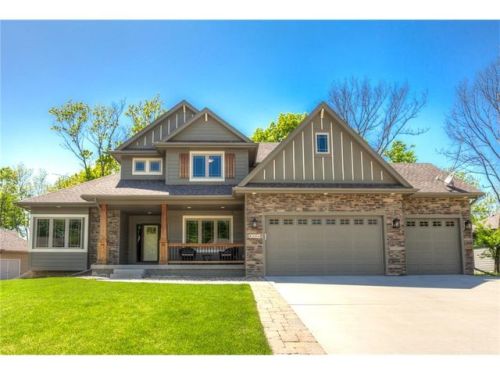8406 Lakeland Dr, Camp Dodge, IA 50131-4801