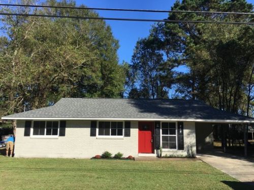 418 Cypress Dr, Baker, LA 70714-3306