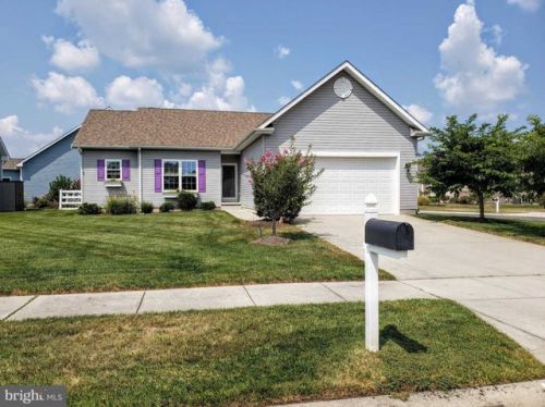 29595 Fieldstone Dr, Milton, DE 19968-3900
