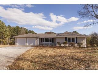 2356 Southbend Rd, Lake Wylie, SC 29710-7649