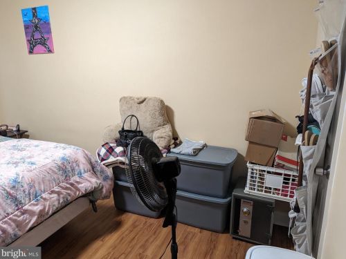 811 Shaw Ave, Lansdale PA  19446-2335 exterior