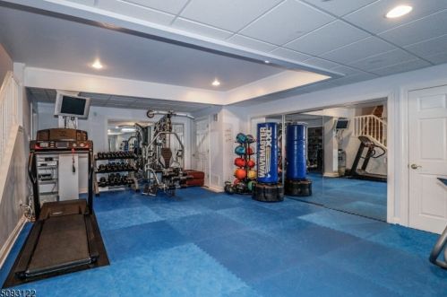 21 Patrick Henry Pl, East Amwell Township NJ  08551-1805 exterior