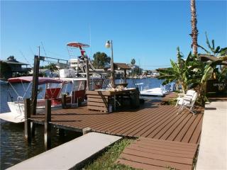 3498 Eagle Nest Dr, Brooksville FL  34607-2703 exterior