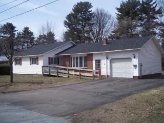 8 Winters Ct, Hog Island, VT 05488-1326