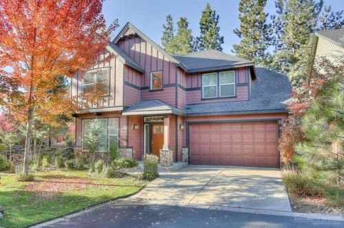 61066 Snowbrush Dr, Bend OR  97702-3152 exterior