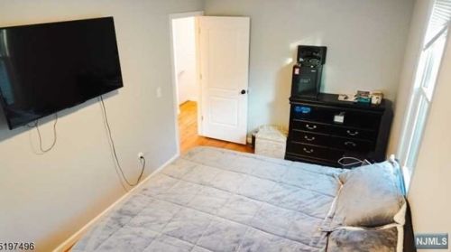 68 Kuna Ter, Irvington NJ  07111-2919 exterior