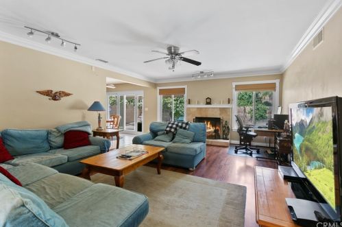 2807 Roberta Dr, Orange, CA 92869-4720