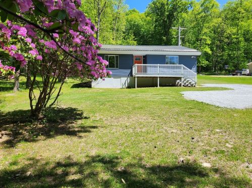 216 Giesey Rd, Ligonier PA  15658-3561 exterior