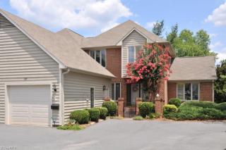 1107 Chipping Ct, Winston Salem, NC 27104-1249