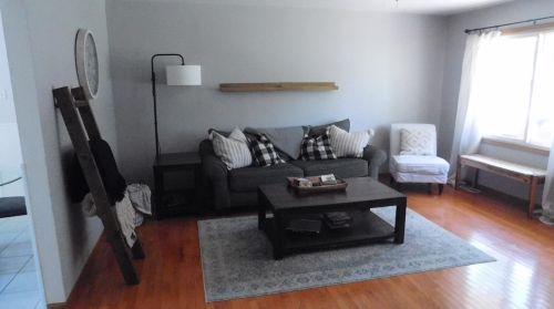 789 Governor Rd, Valpo IN  46385-9501 exterior