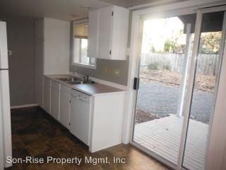 2122 Michigan St, Bellingham WA  98229-4057 exterior
