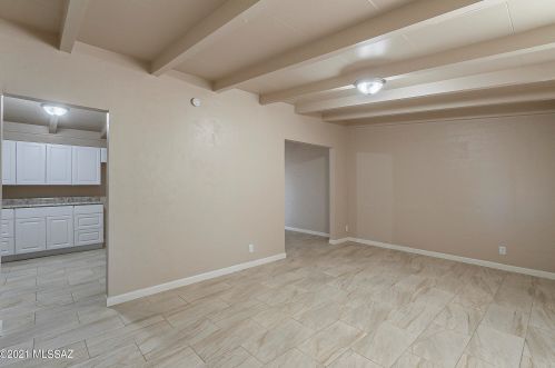 5681 Bryant Ave, Tucson AZ  85706-2917 exterior