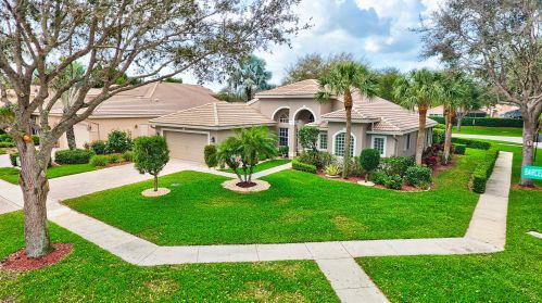 13593 Barcelona Lake Cir, Delray Beach, FL 33446-3777