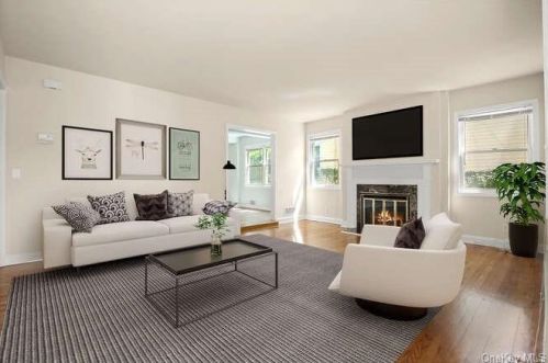 39 Lakeview Ave, Scarsdale, NY 10583-5114