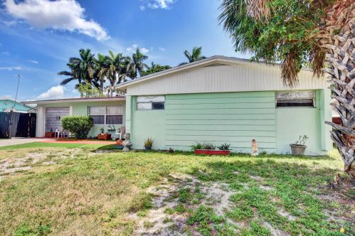 1186 Victoria Dr, West Palm Beach, FL 33406-5057