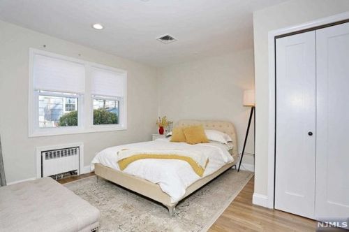 38 Radburn Rd, Ridgewood NJ  07452-3417 exterior