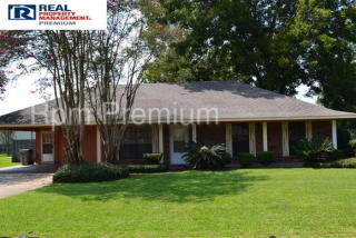 14015 Felicity Dr, Baker LA  70714-5415 exterior