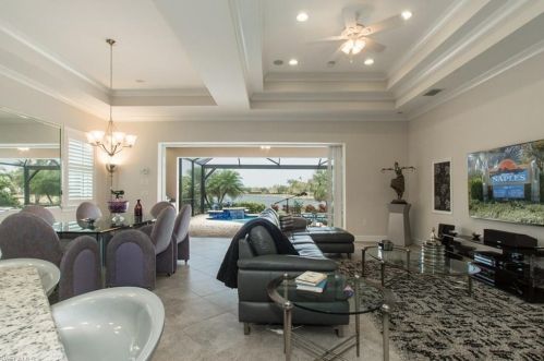 5069 Tortola Ct, Naples FL  34113-8164 exterior