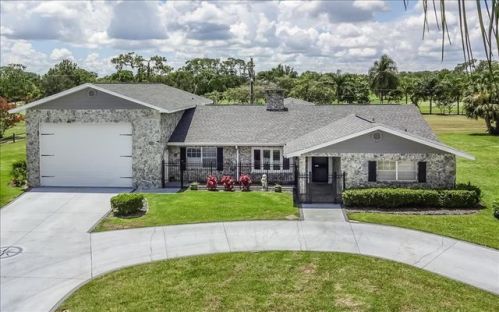 733 Golfside Ln, Sebring, FL 33870-6351