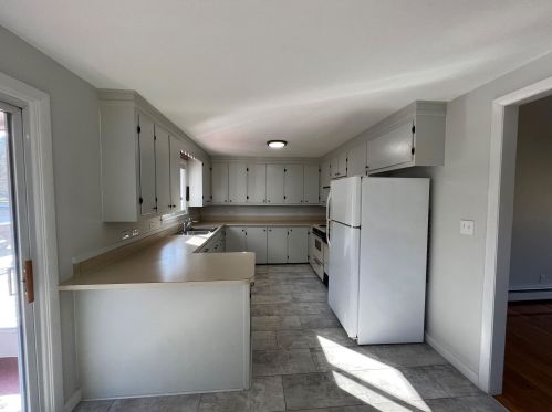 889 Northfield Rd, Hinsdale NH  03451-2507 exterior