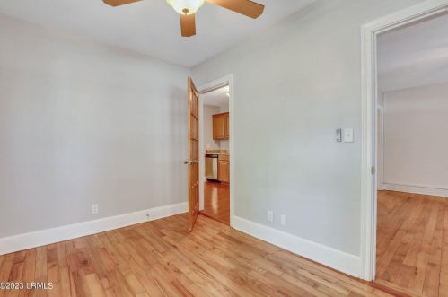 2704 Oaklawn St, Beaufort SC  29902-4335 exterior