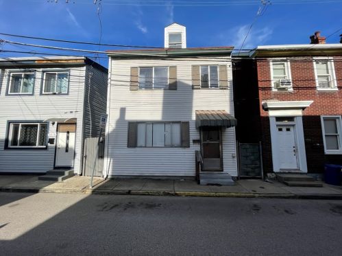 1717 Larkins Way, Pittsburgh, PA 15203-1815