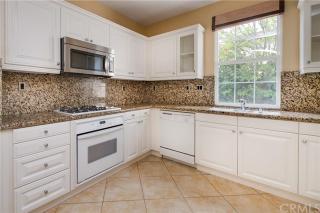 83 Greenhouse, Irvine CA  92603-0159 exterior