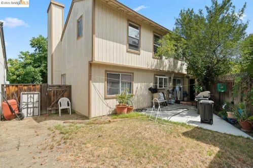 5341 Delta Ranch Dr, Oakley, CA 94561-3045