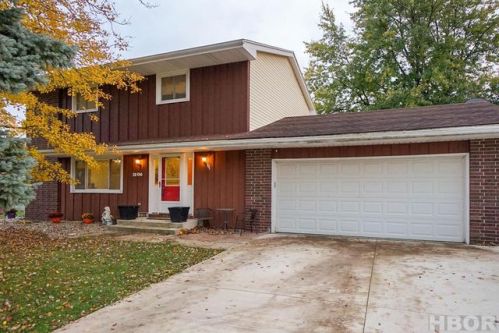 3106 Crosshill Dr, Findlay, OH 45840-4106