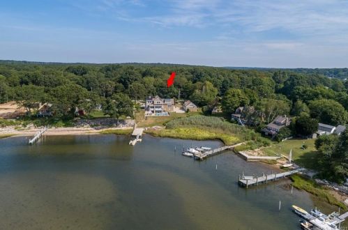 20 Jordan Cove Rd, Waterford CT  06385-3227 exterior