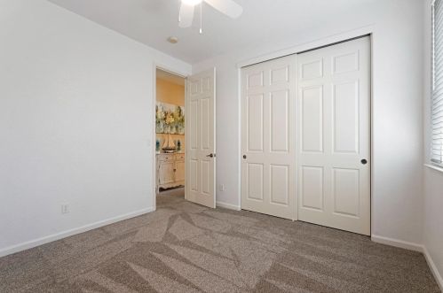 767 Red Barn Pl, Lathrop CA  95330-8975 exterior