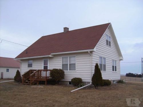 1487 72nd St, Keystone, IA 52249-9612