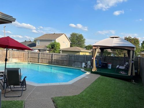 3008 Newport Ave, Denton, TX 76209-4727