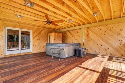 3594 Old Butler Rd, New Castle PA  16101-9027 exterior