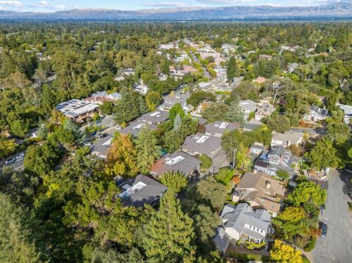 14656 Big Basin Way, Saratoga CA  95070-6045 exterior