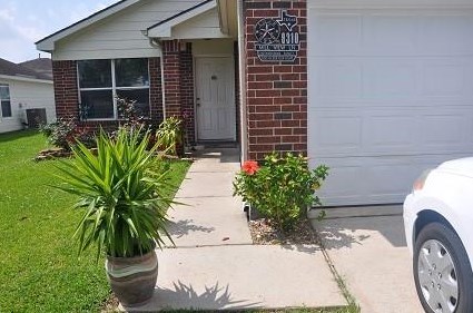 9310 Mill View Ln, Humble, TX 77396-6216