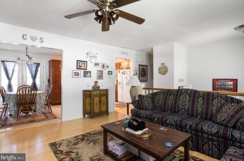 7004 Plantation Forest Dr, Spotsylvania VA  22553-7767 exterior