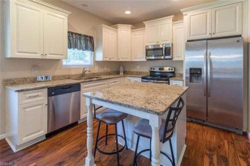 3646 Radford St, Norfolk, VA 23513-4030
