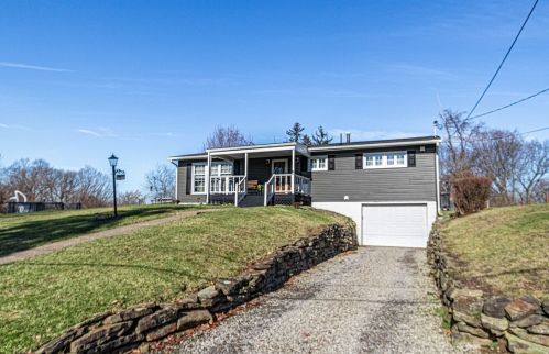 1746 Rose St, New Kensington, PA 15068-3629