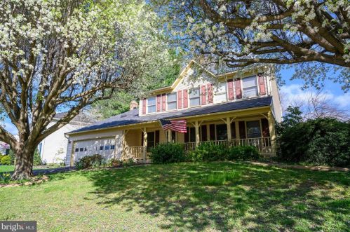 7920 Donegal Ln, Springfield, VA 22153-2031