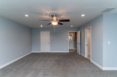 4805 Westlake Dr, Fort Worth TX  76132-1516 exterior