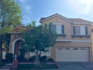 32 Wildemere, Trabuco Canyon CA  92688-5527 exterior