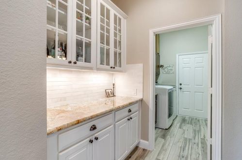 3133 Myrtice Dr, Lewisville TX  75022-0968 exterior