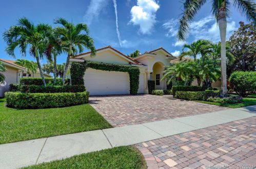 520 Les Jardin Dr, West Palm Beach, FL 33410-1608