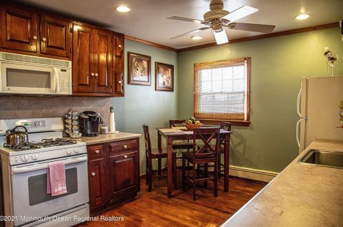 285 22nd Ave, Bricktown, NJ 08724-1751